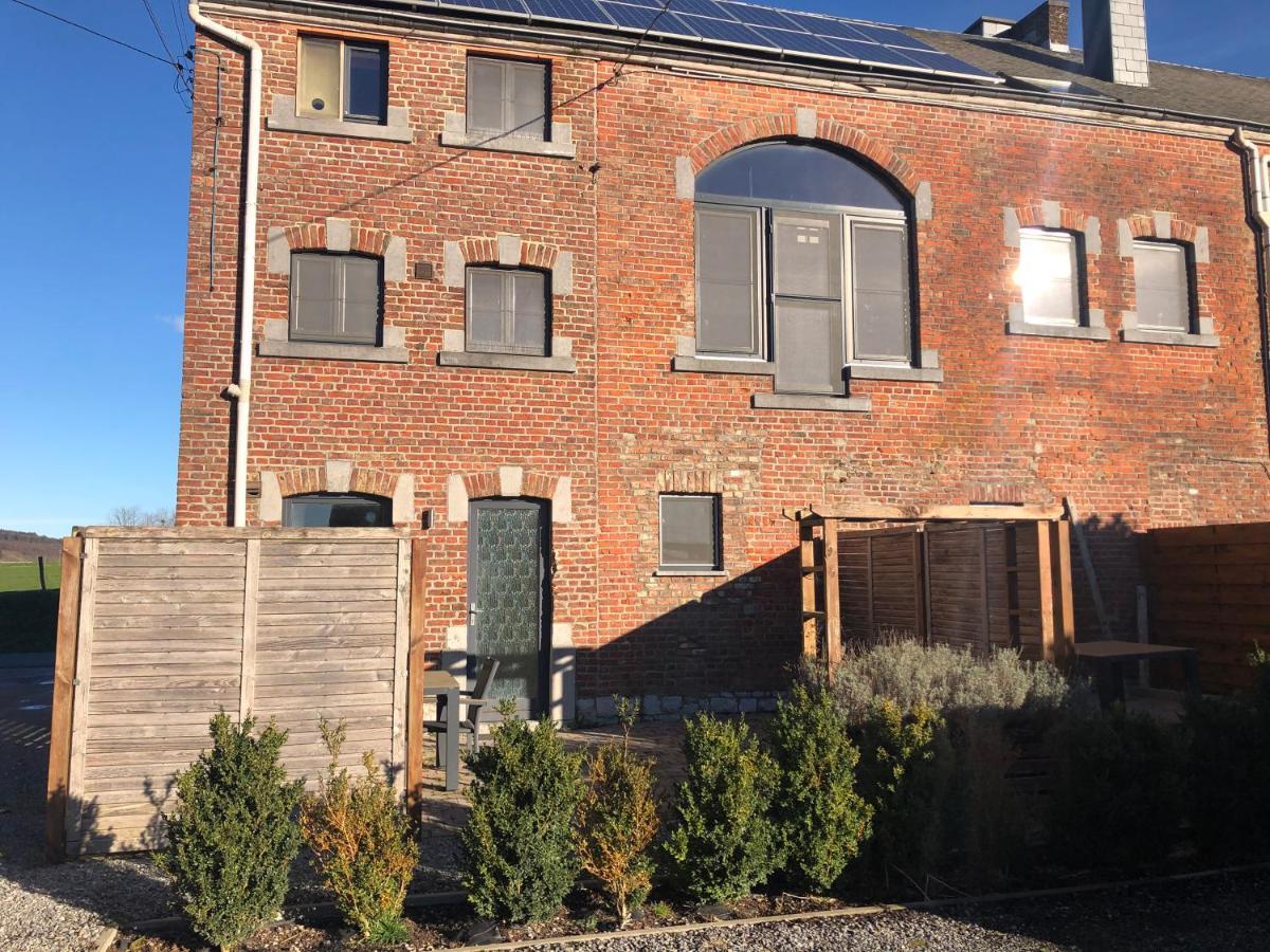 Les Gites "Le Petit Val" Durbuy Exterior photo