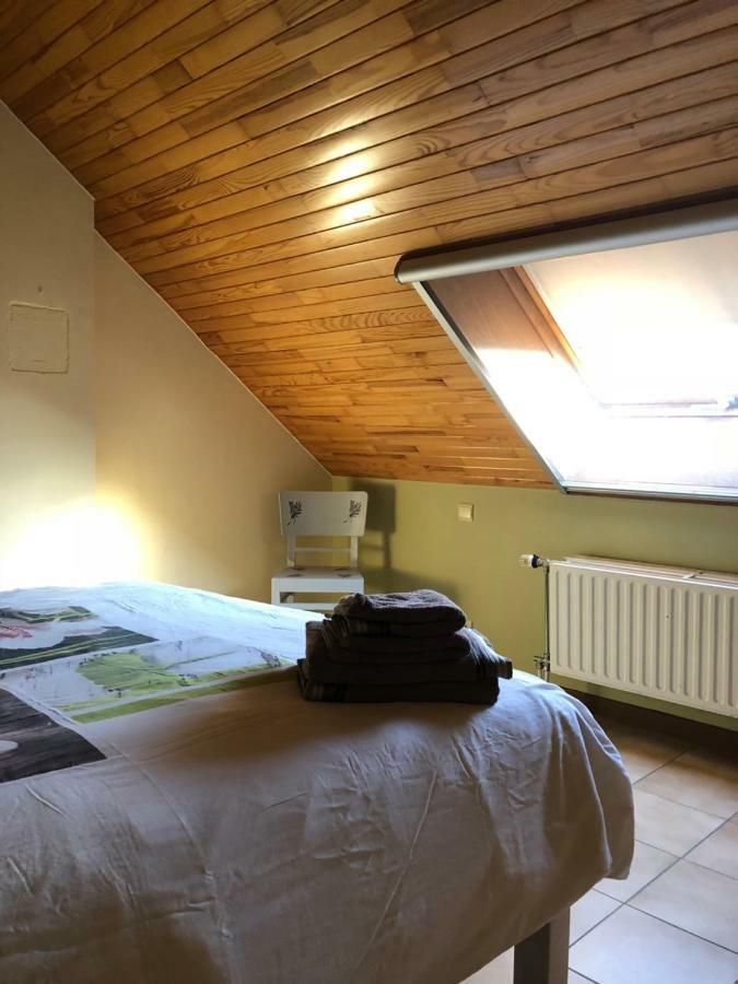 Les Gites "Le Petit Val" Durbuy Exterior photo